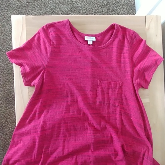 LuLaRoe Dresses & Skirts - Lularoe Carly dress